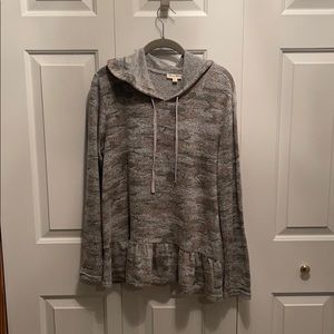 Jane and Delancey grey camo thin hoodie